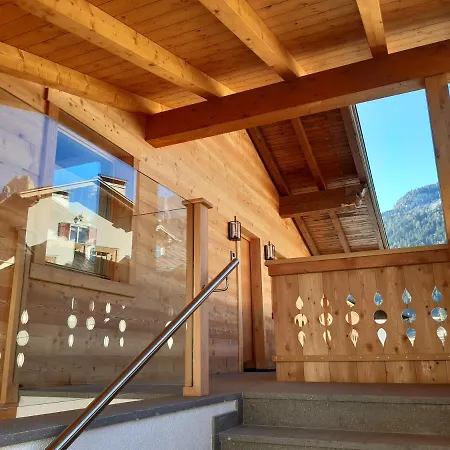 Ciasa Giorgina Appartement Pozza di Fassa Buitenkant foto