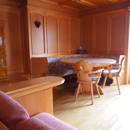 Ciasa Giorgina Appartement Pozza di Fassa Buitenkant foto